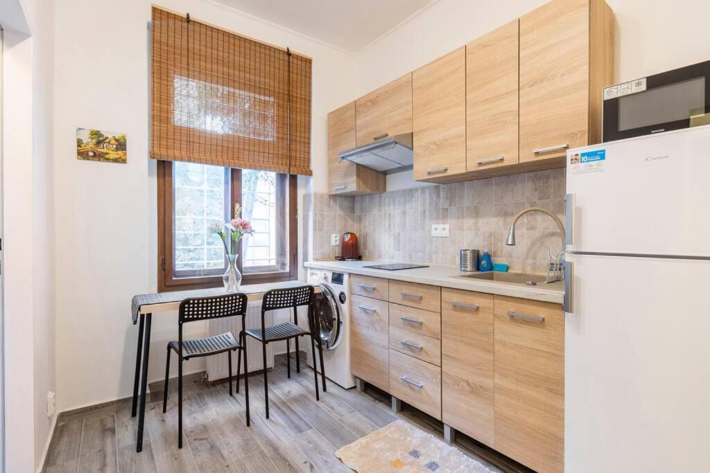 Апартаменты Apartman Vishegrad Карловы Вары Экстерьер фото